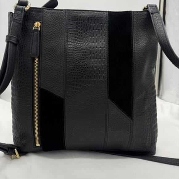 Vera Bradley Black Leather Crossbody Bag Patchwork Pebbled Suede Floral Lining - Picture 2 of 12